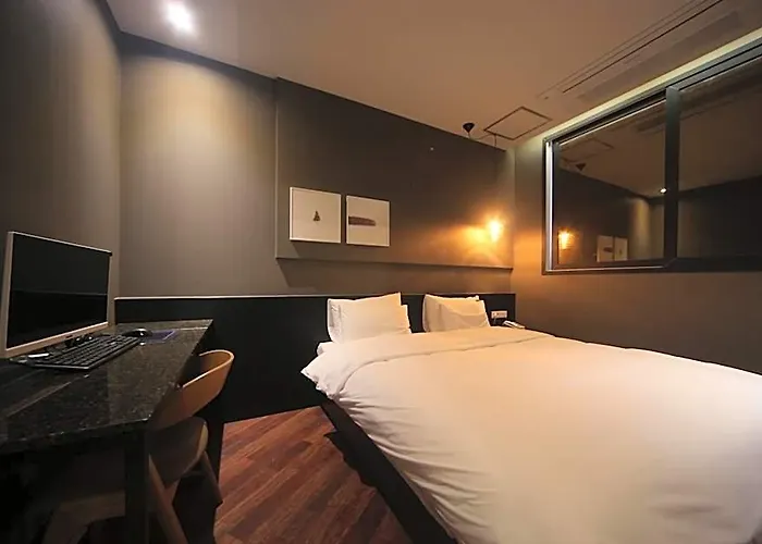 Beomil Brown Dot Hotel Busan