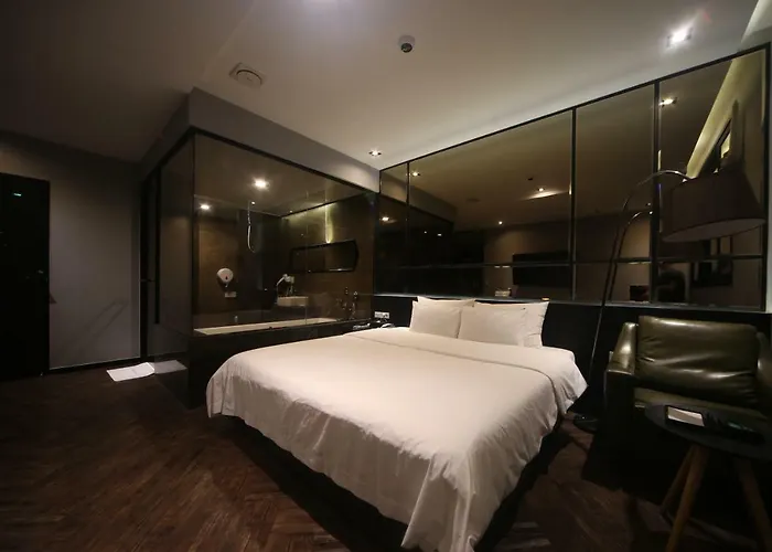 Beomil Brown Dot Hotel Busan
