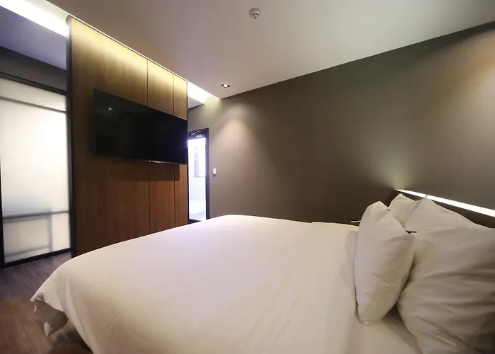 Beomil Brown Dot Busan