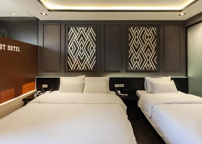 Beomil Brown Dot 2* Busan
